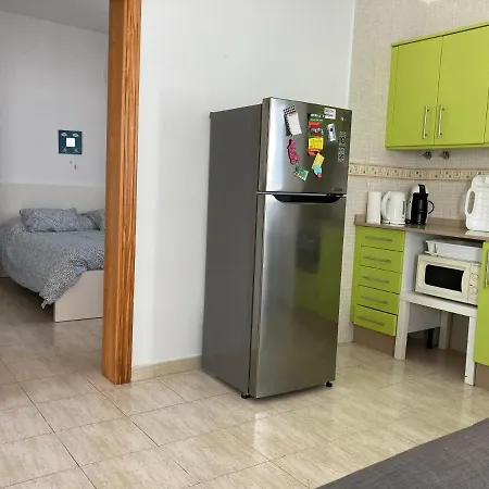 Aires De Mar Apartamento Playa Honda (Lanzarote)